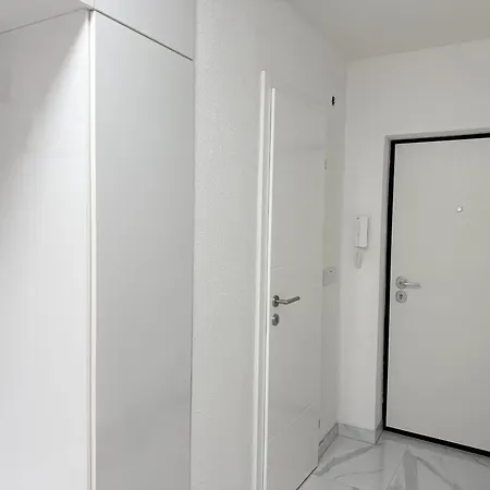Apartment Eleve